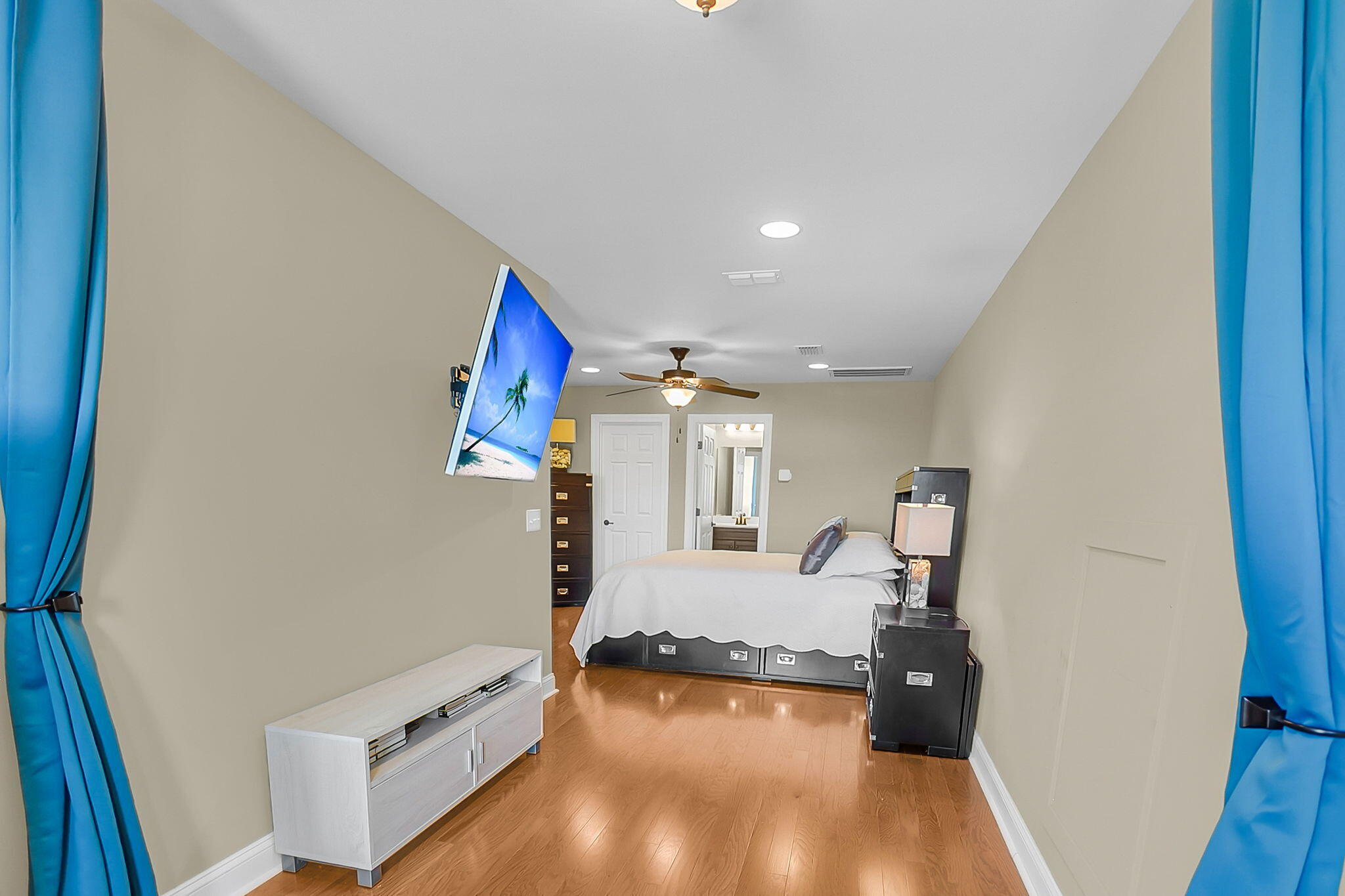 3081 Grand Bay Lane