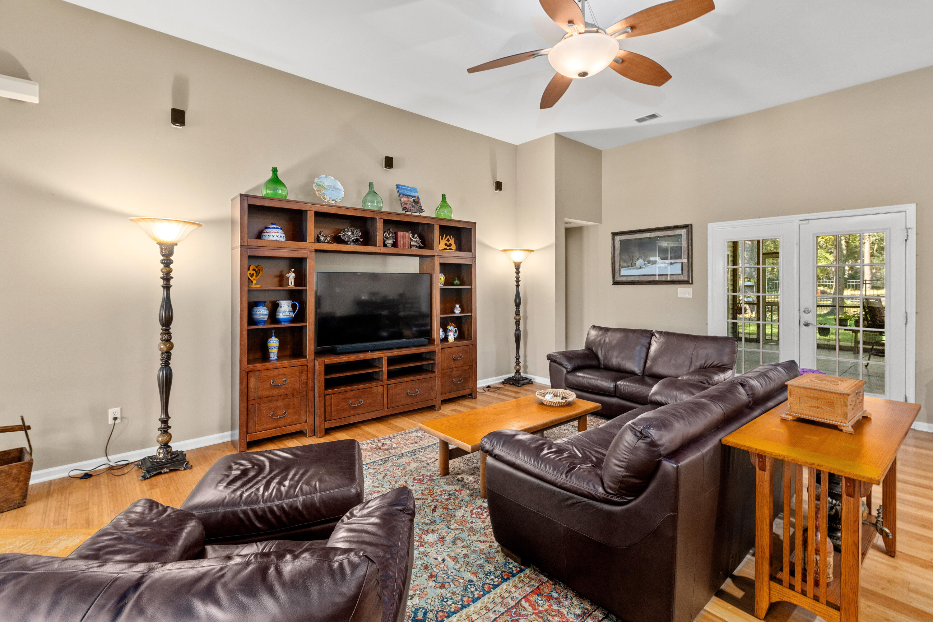 5204 Birdie Lane