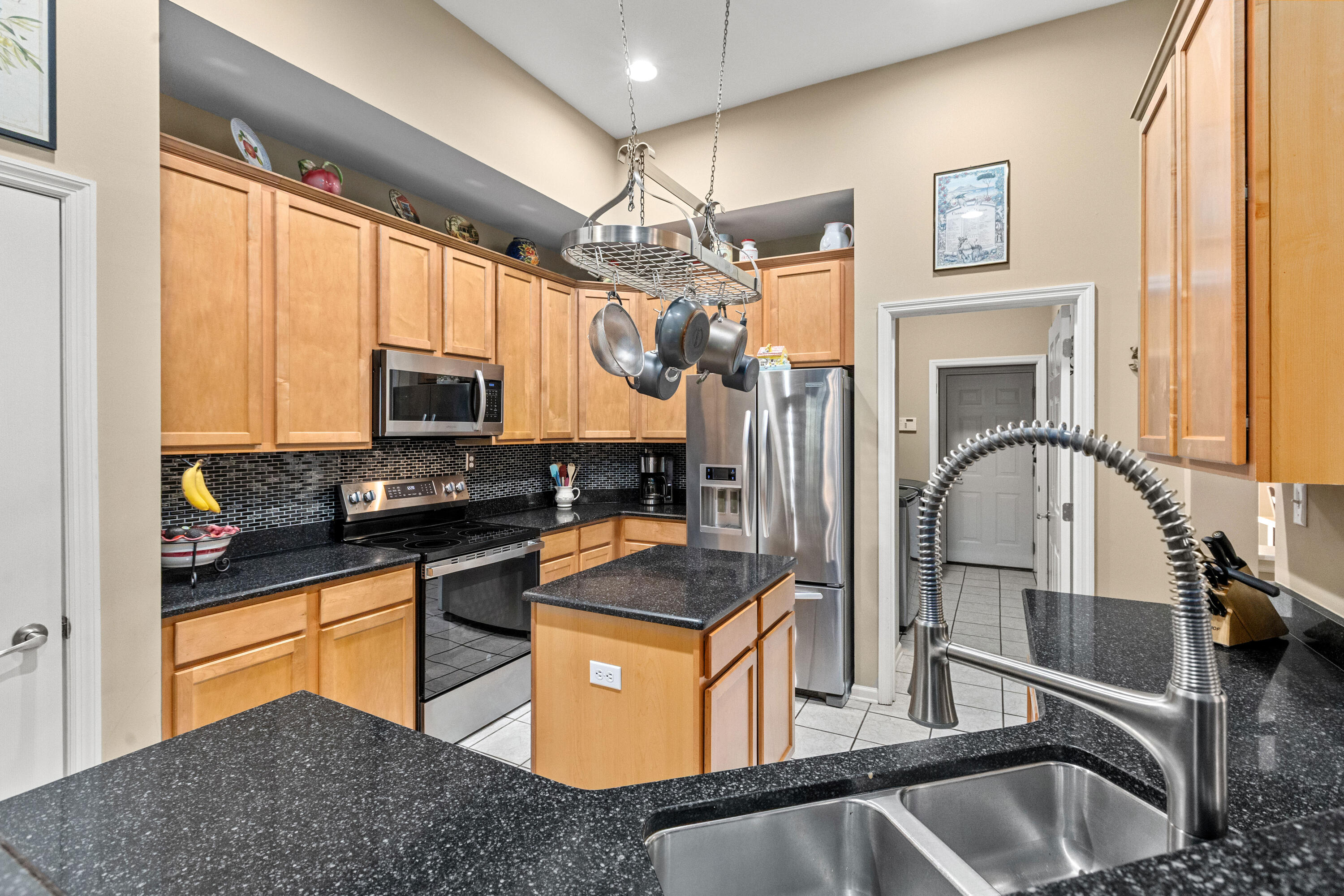 5204 Birdie Lane