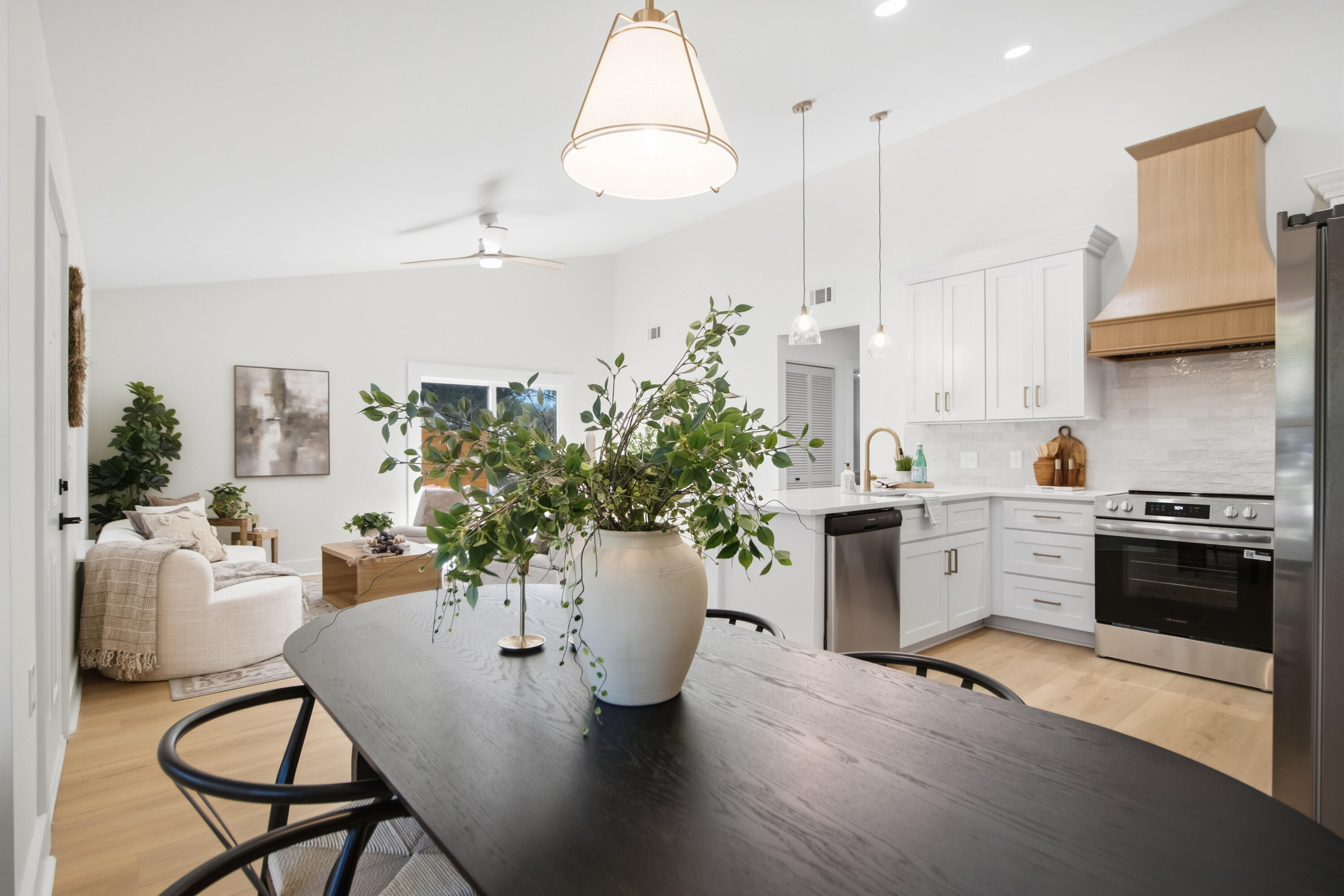 1139 Bellwood Road