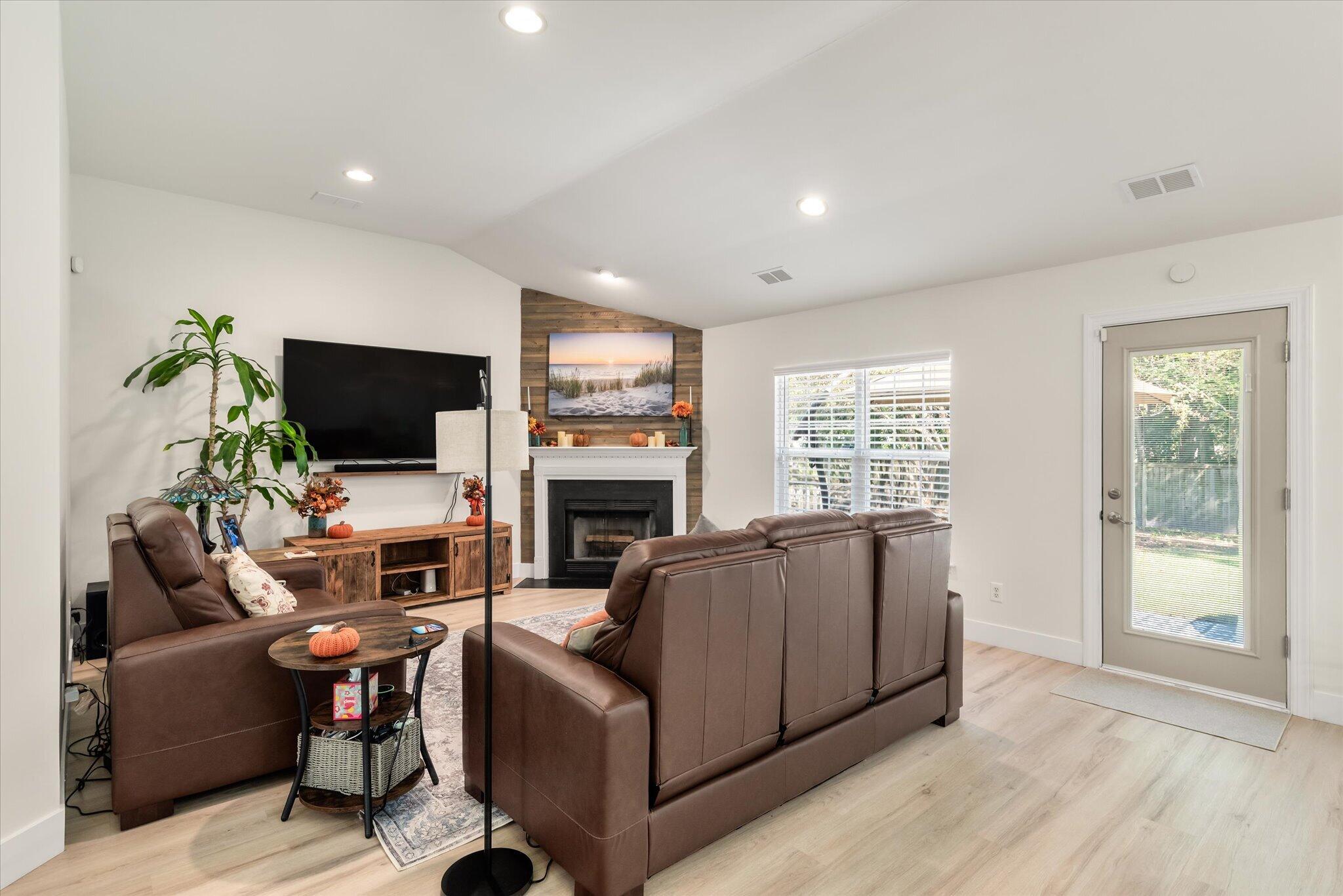 326 Cabrill Drive