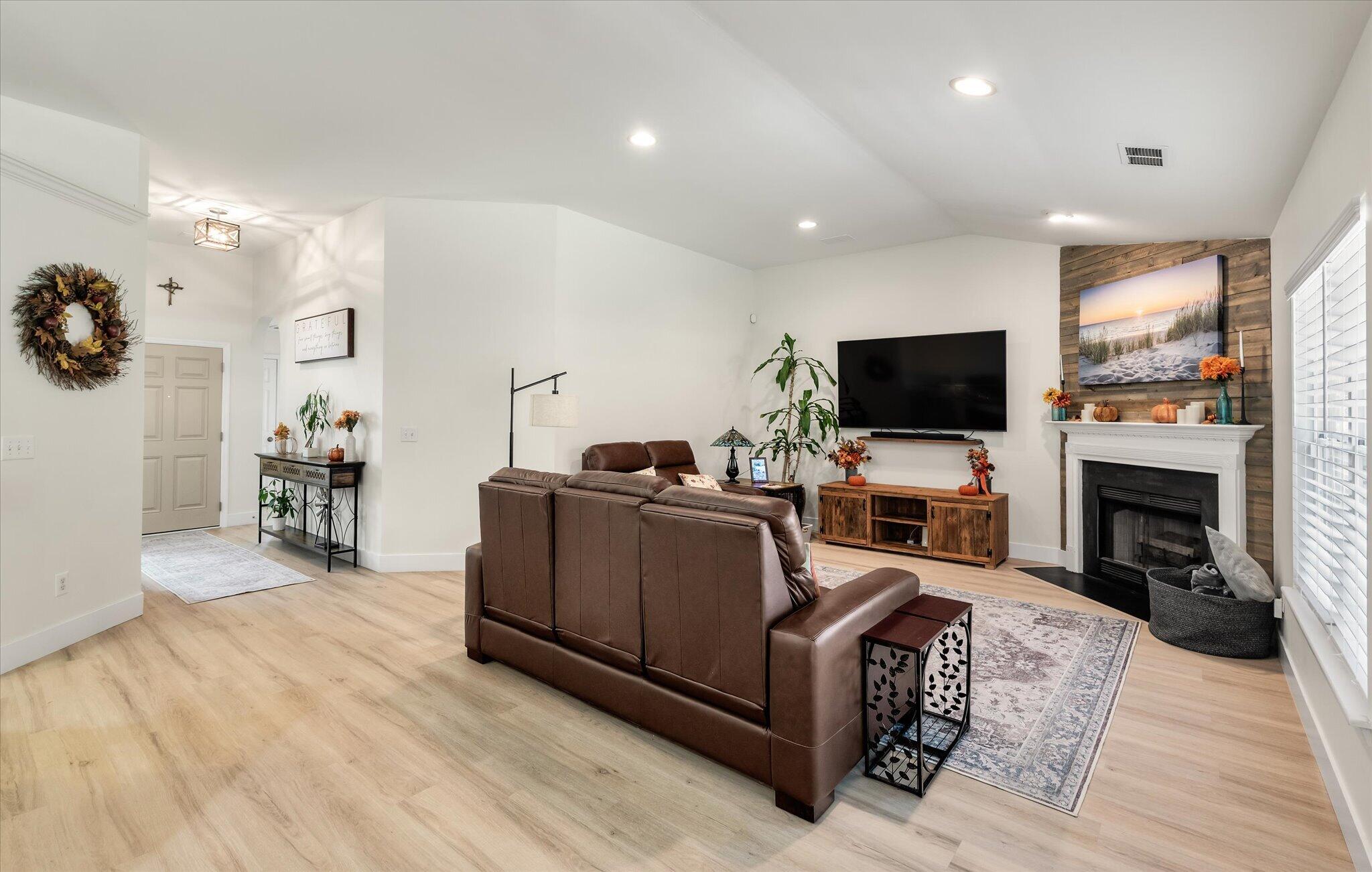 326 Cabrill Drive