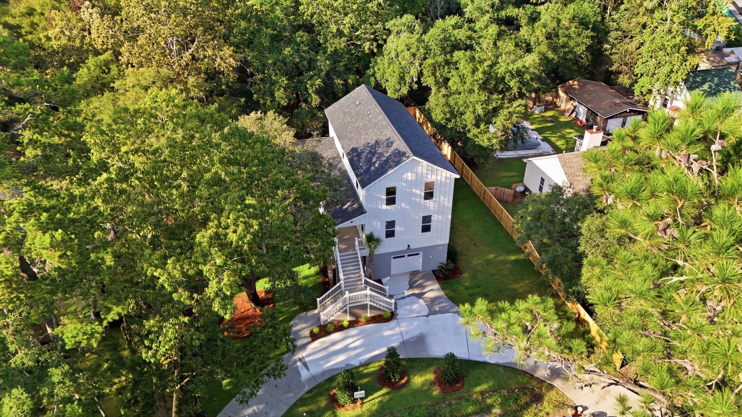 3670 Hilton Drive