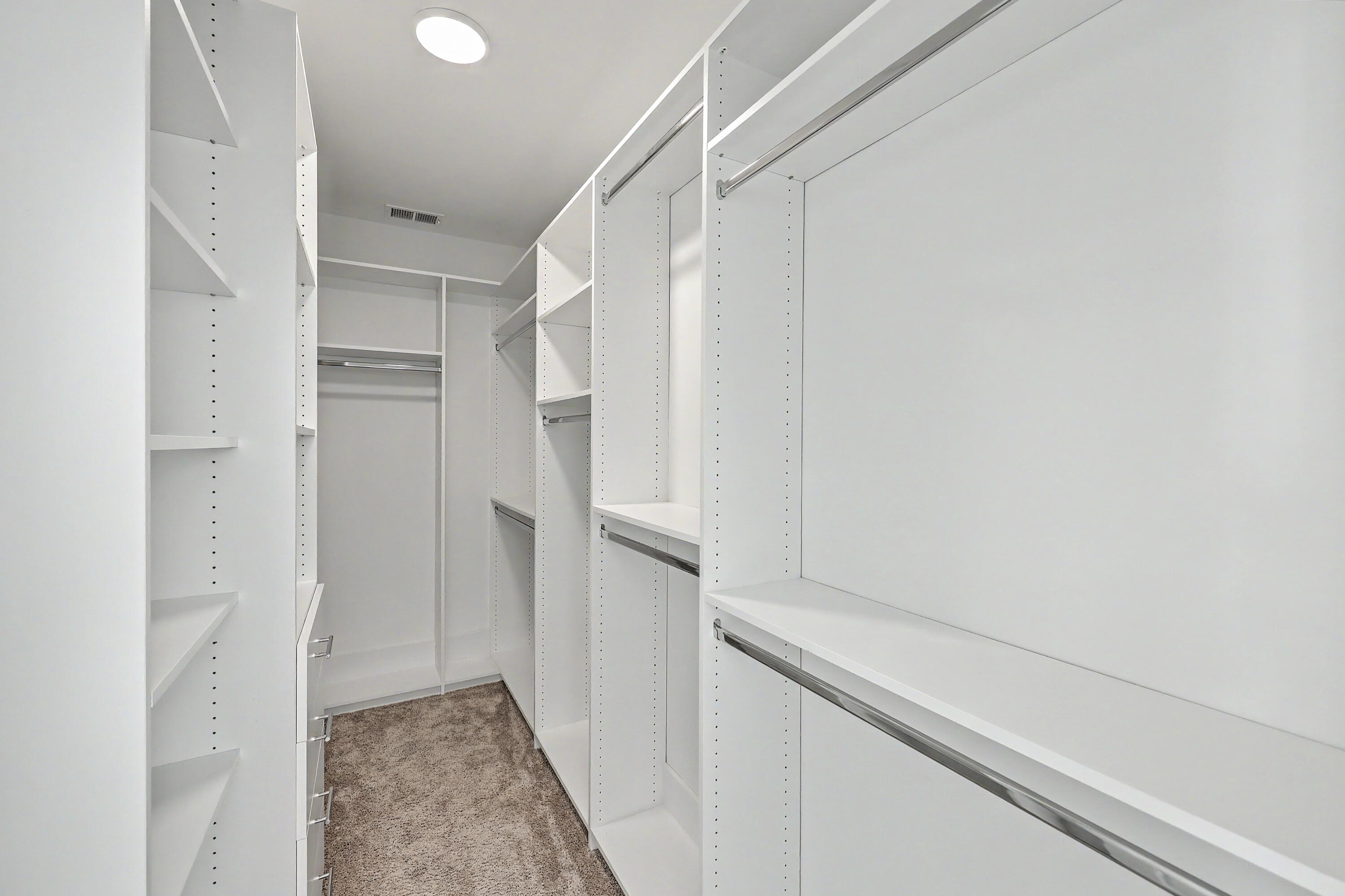 219 Clearblue Loop