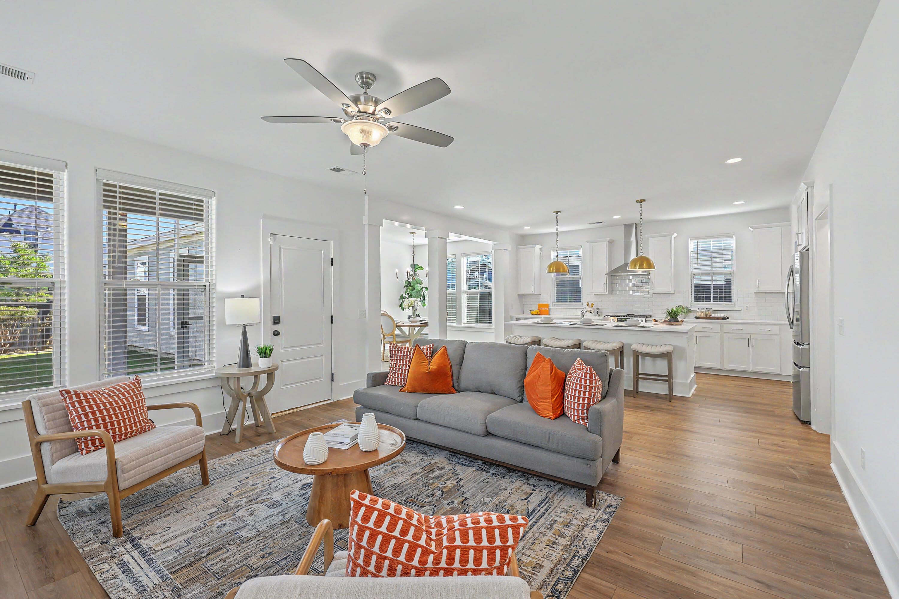 219 Clearblue Loop