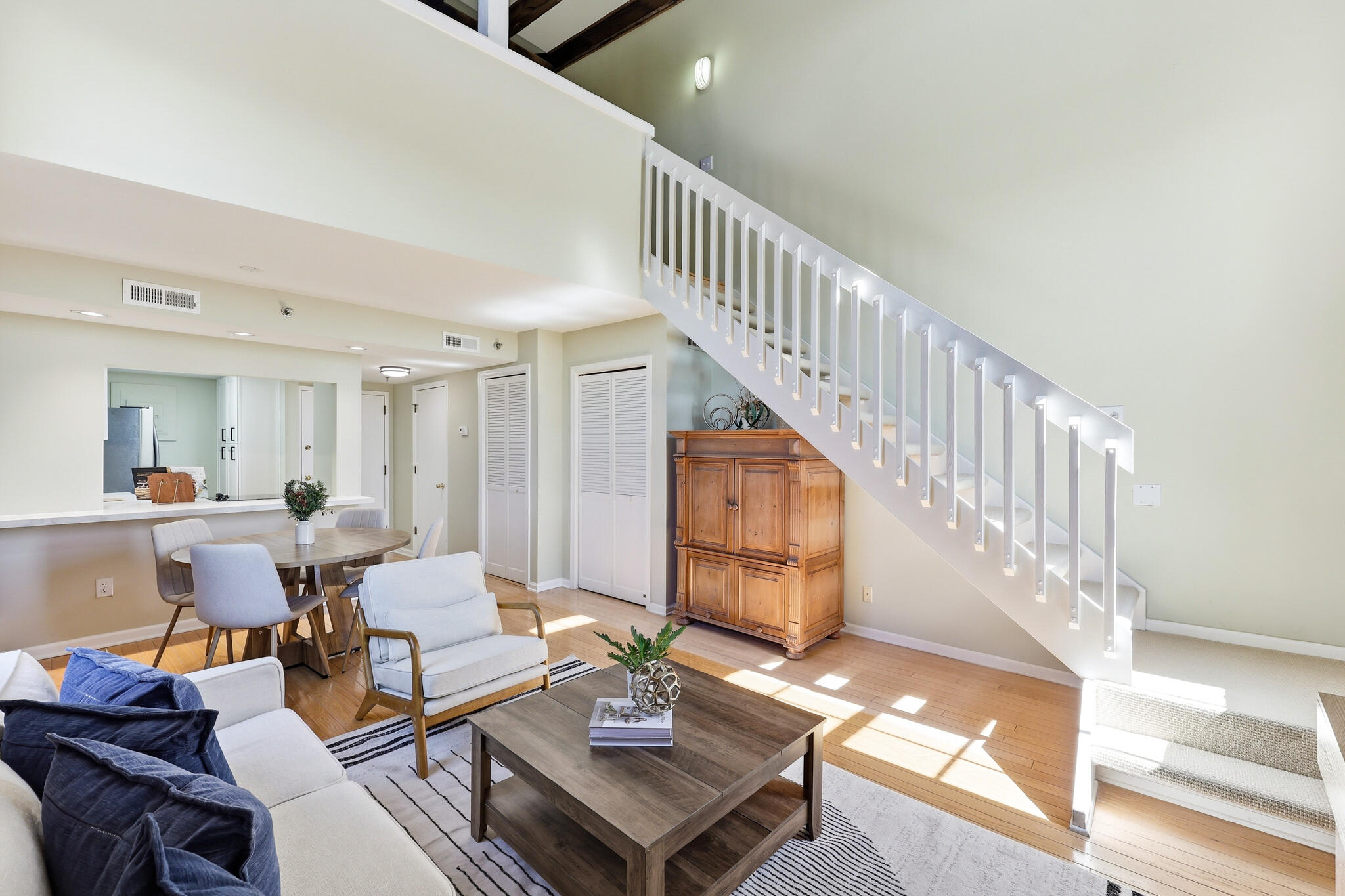 3 Queen Street Apt 304