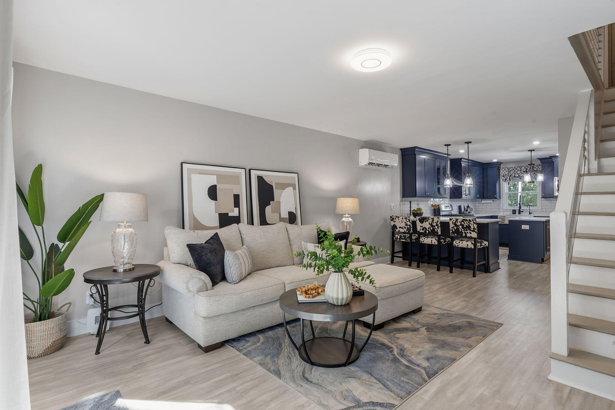 9 1/2 Halsey Street