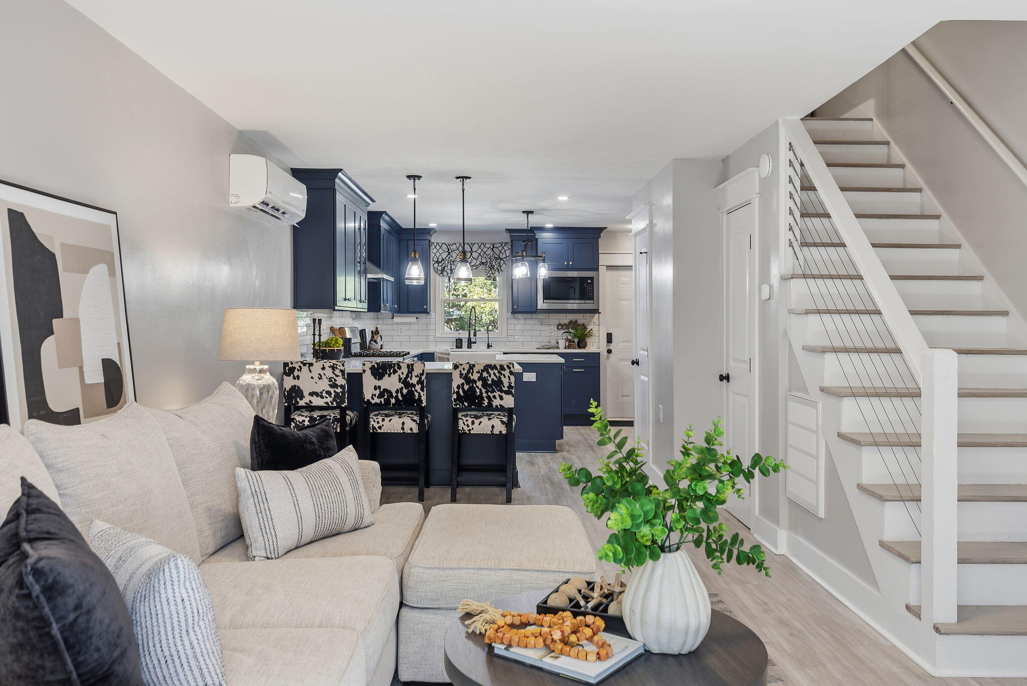 9 1/2 Halsey Street