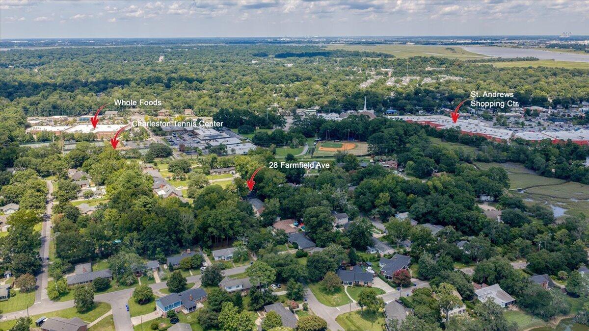 28 Farmfield Avenue