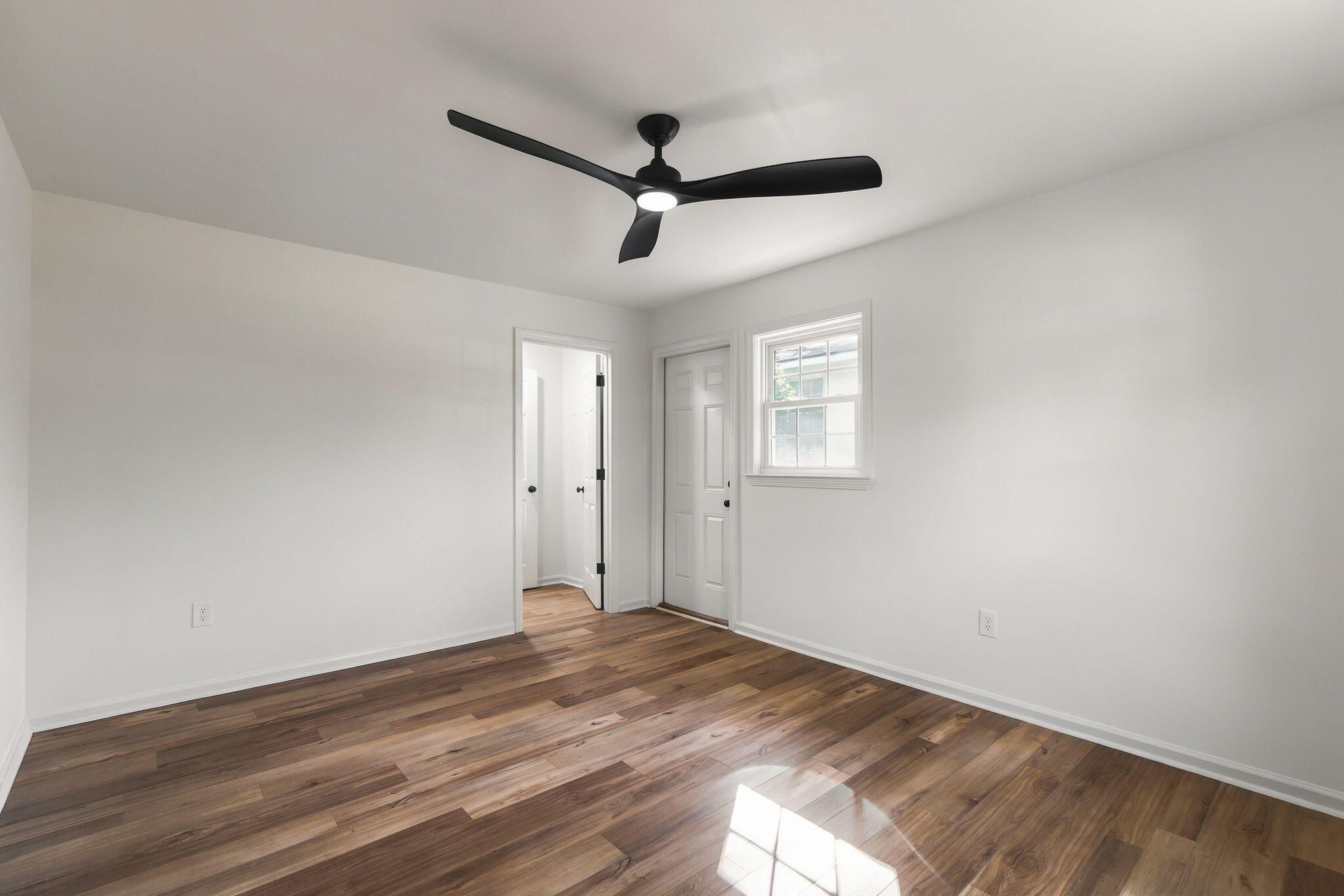 28 Farmfield Avenue