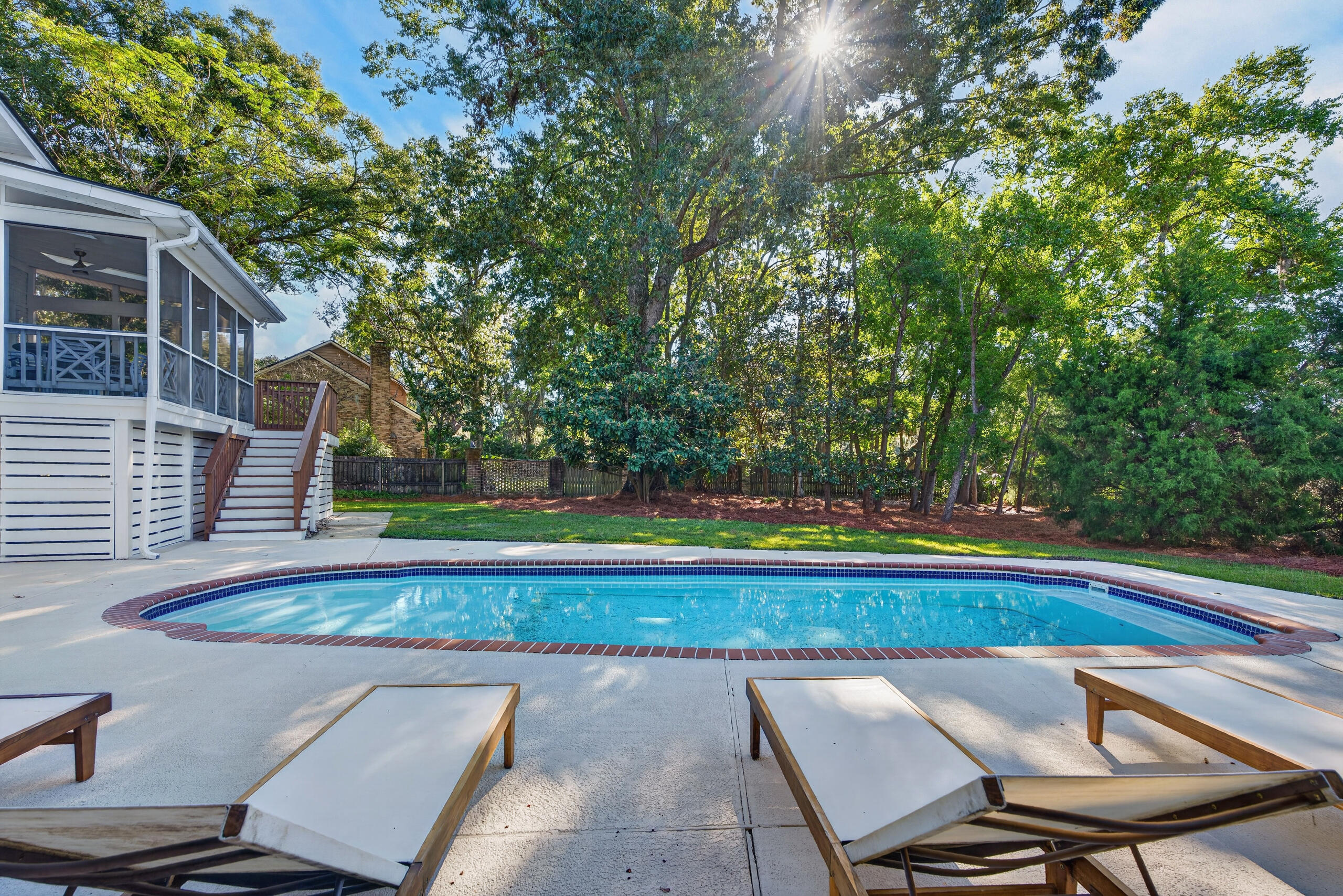 1635 Seignious Drive