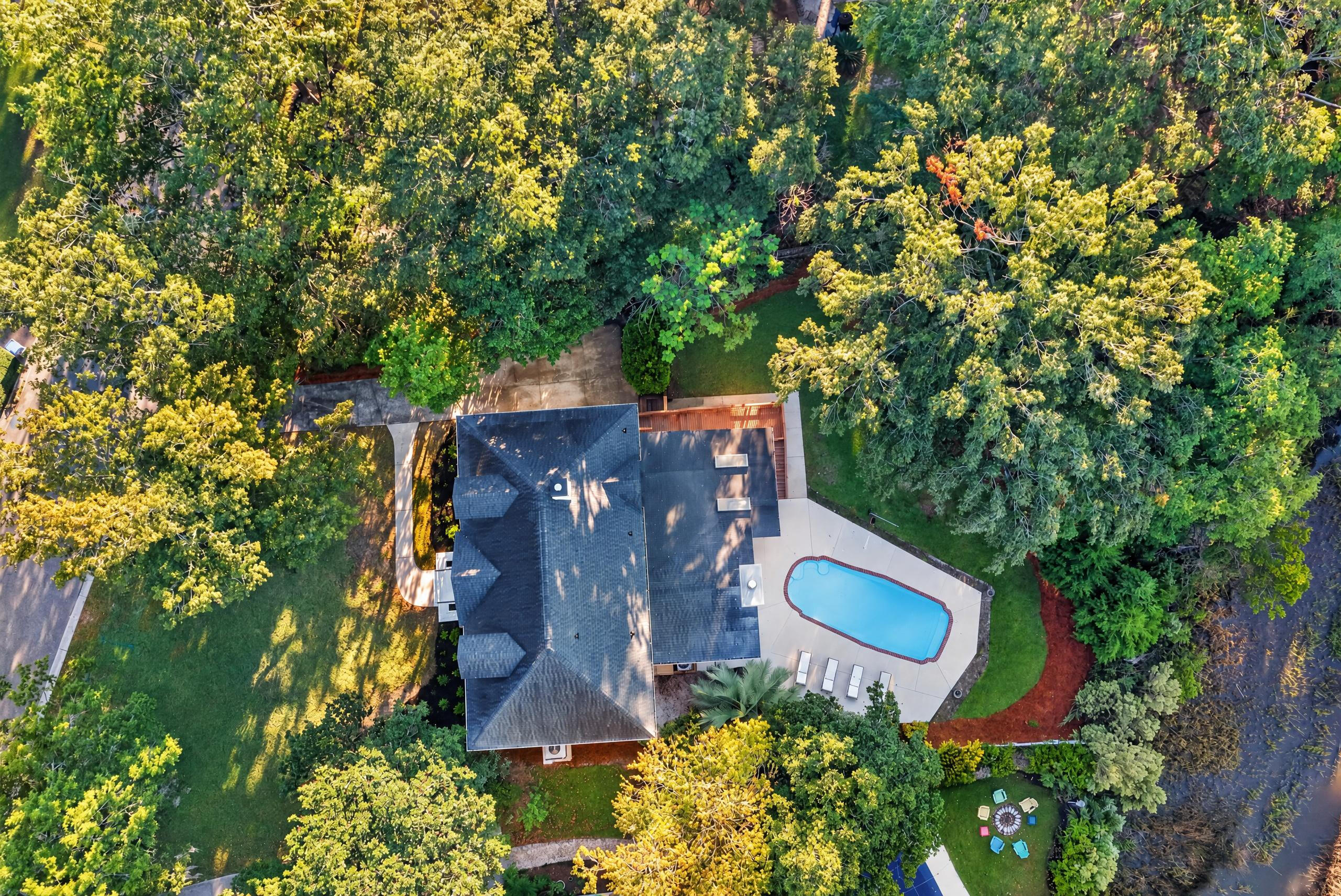 1635 Seignious Drive