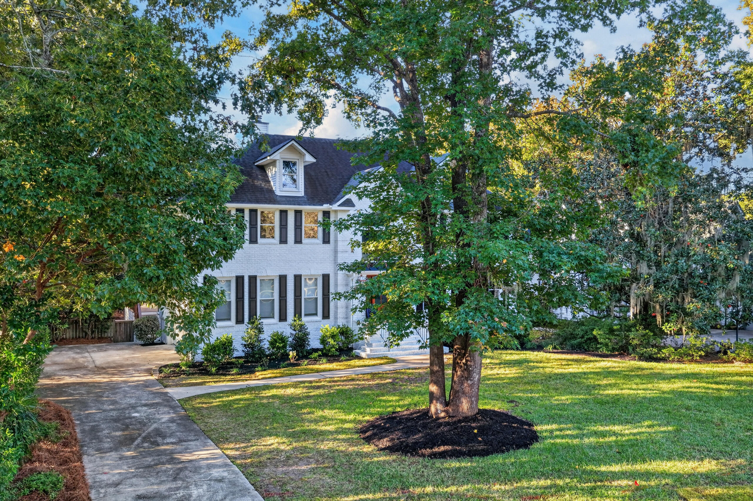 1635 Seignious Drive