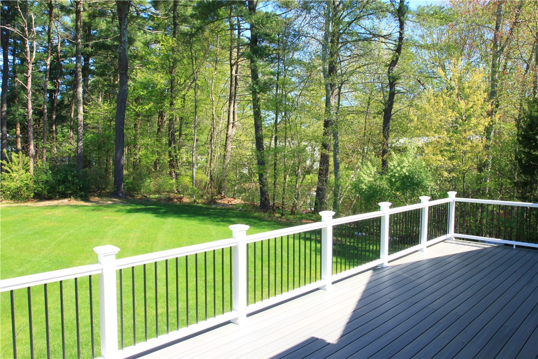 15 Wood Cove Drive