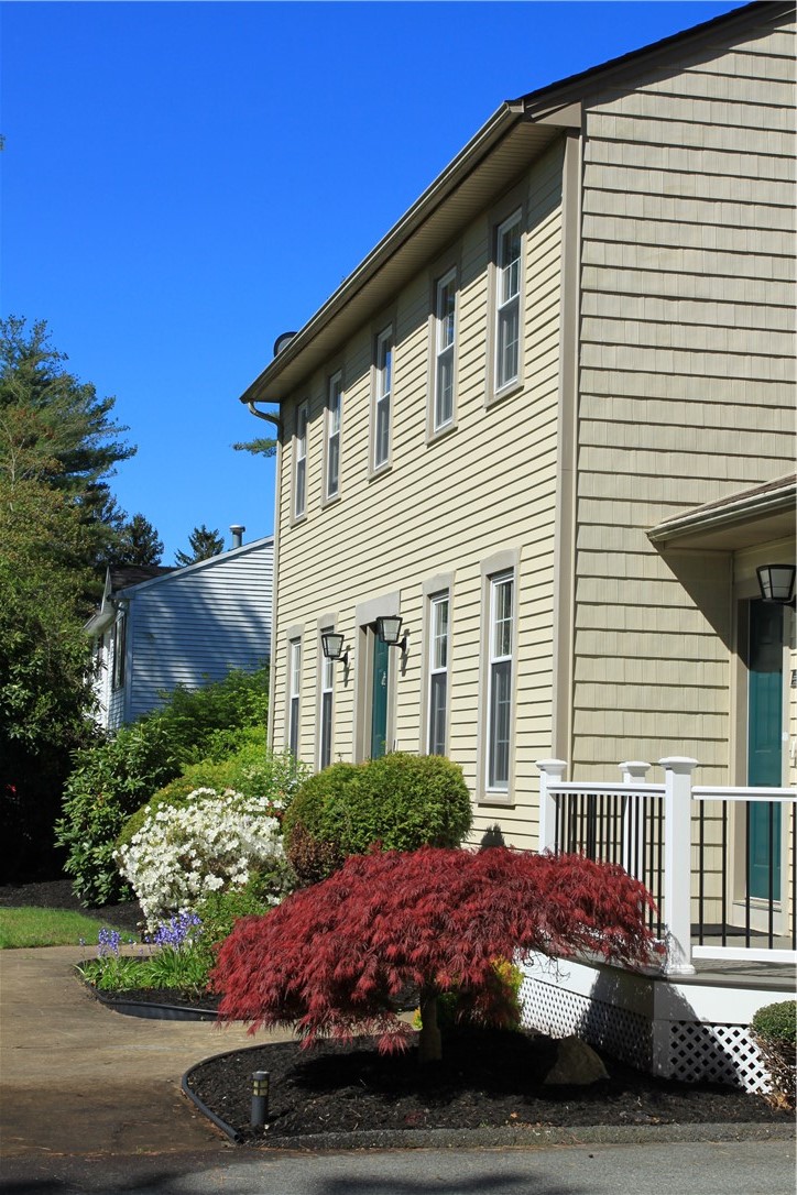15 Wood Cove Drive