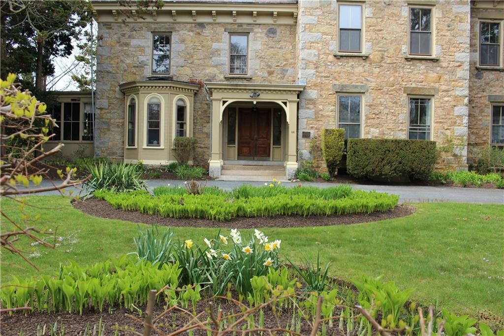 66 Webster Street 6