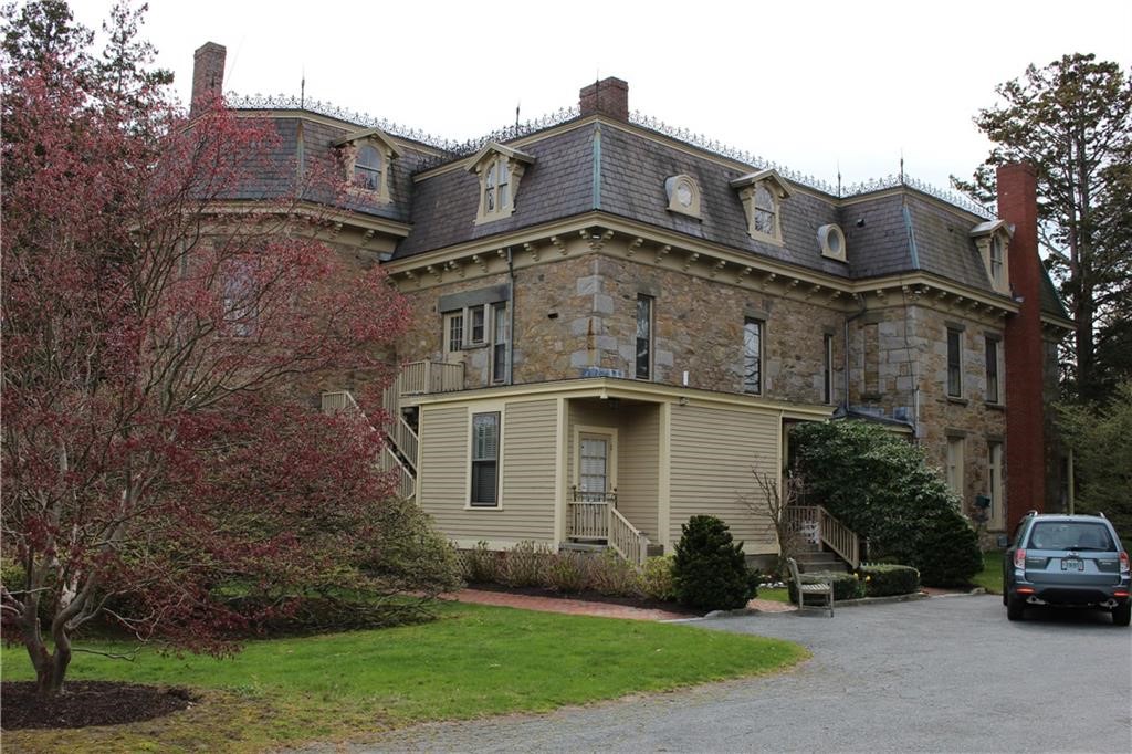 66 Webster Street 6