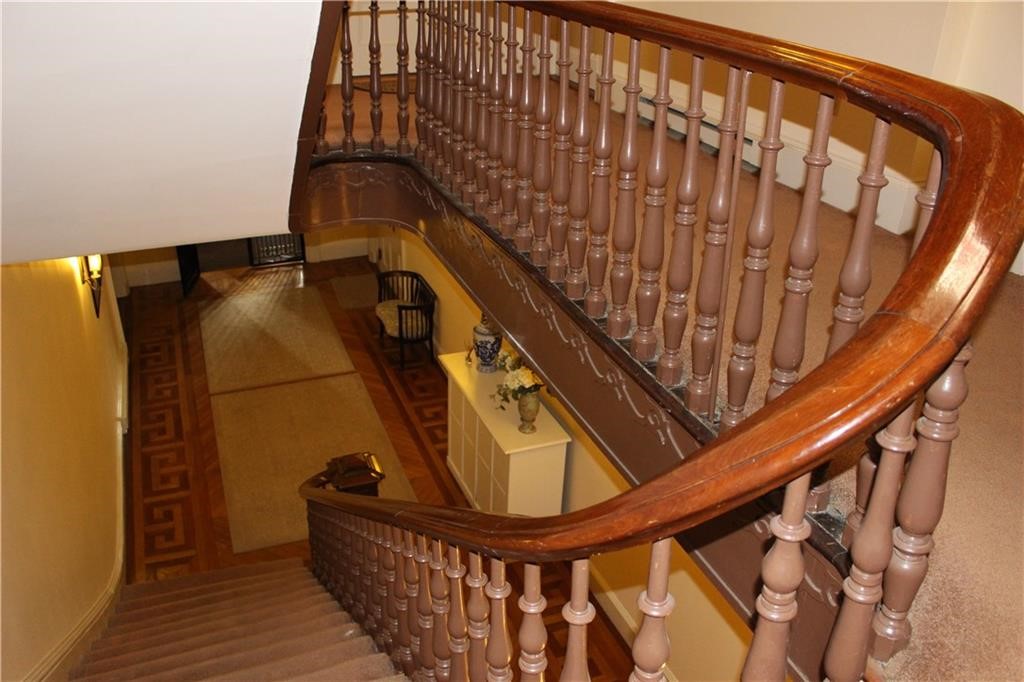 66 Webster Street 6