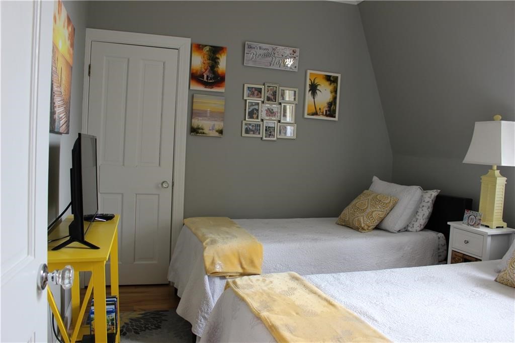 66 Webster Street 6