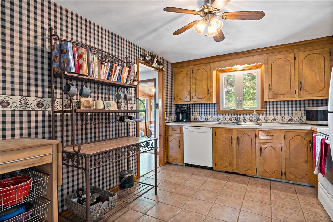 17 Carolyn Drive