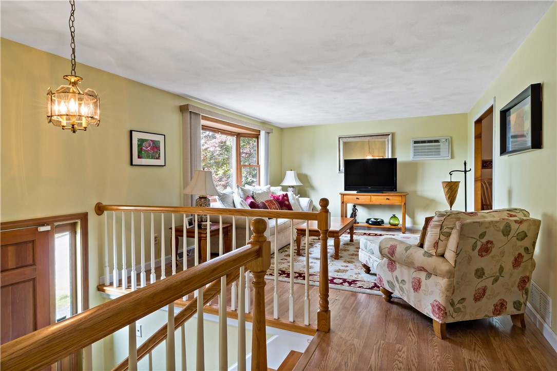 17 Carolyn Drive