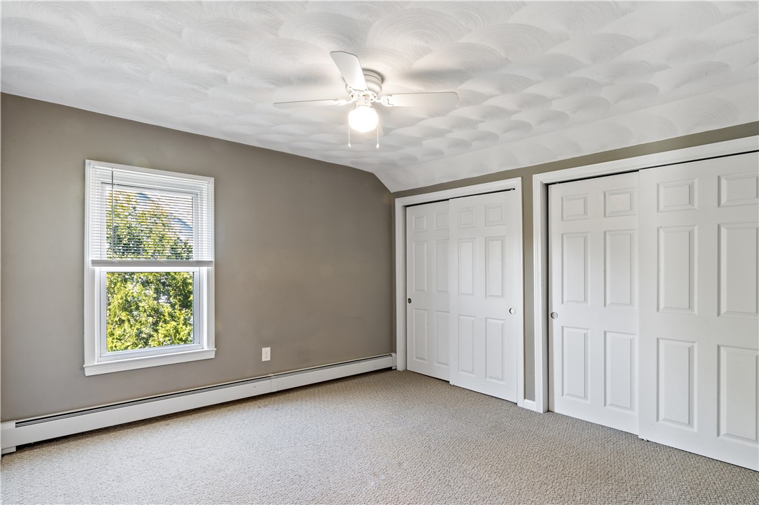 4 Oak Street 2