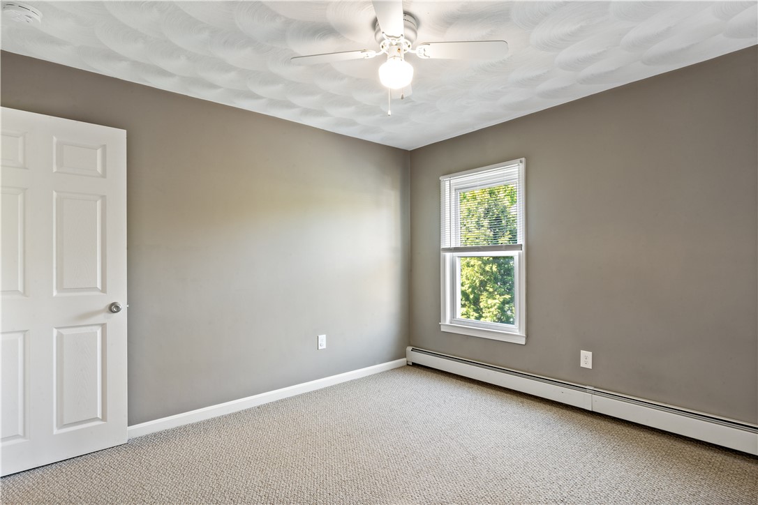 4 Oak Street 2