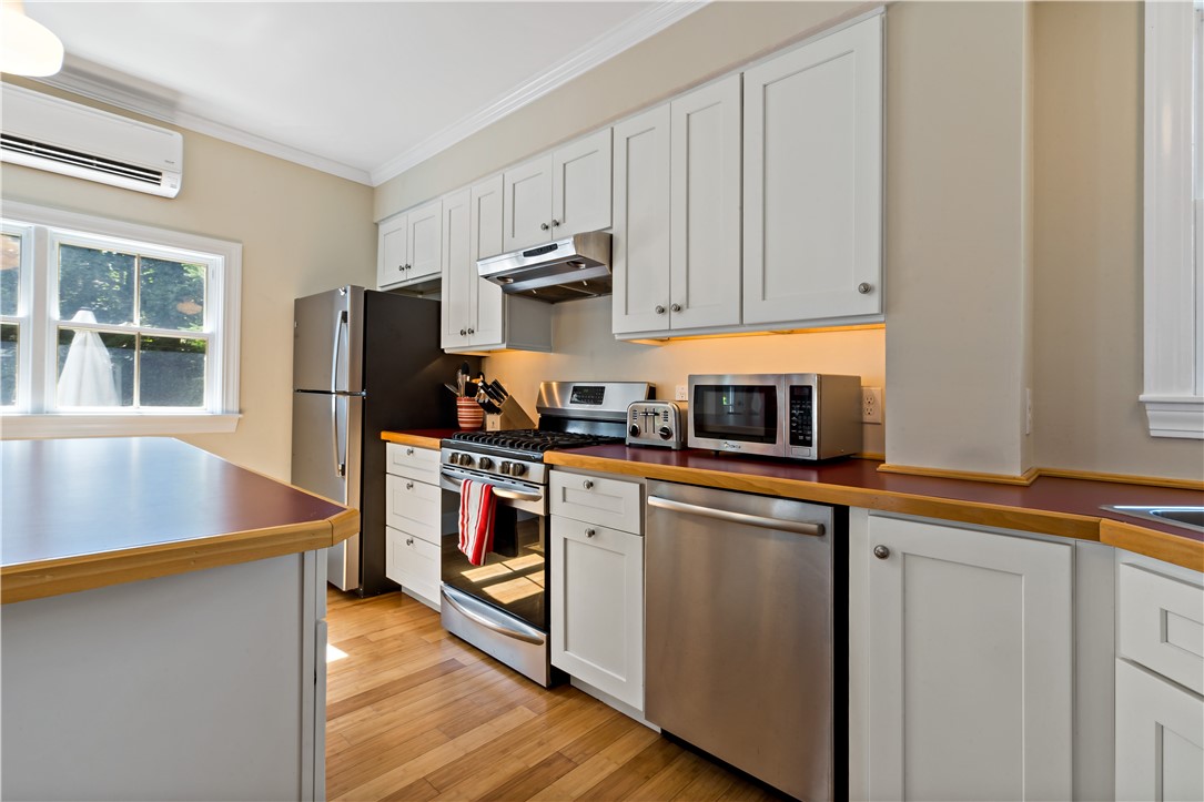 6 Gladding Court 1