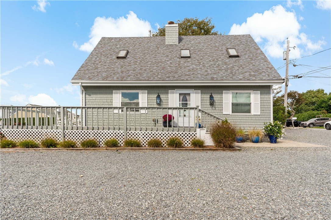 18 Warren Avenue Middletown RI