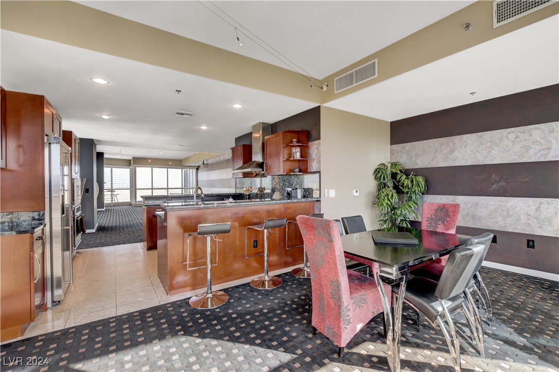 4575 Dean Martin Drive 3112