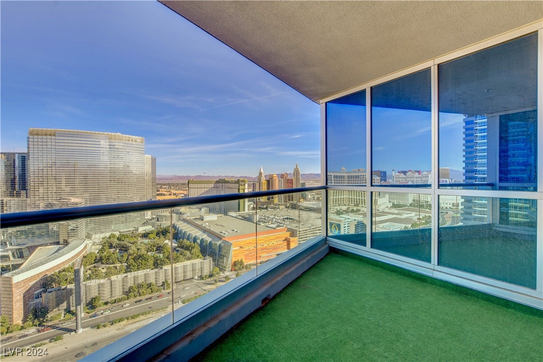 4575 Dean Martin Drive 3112