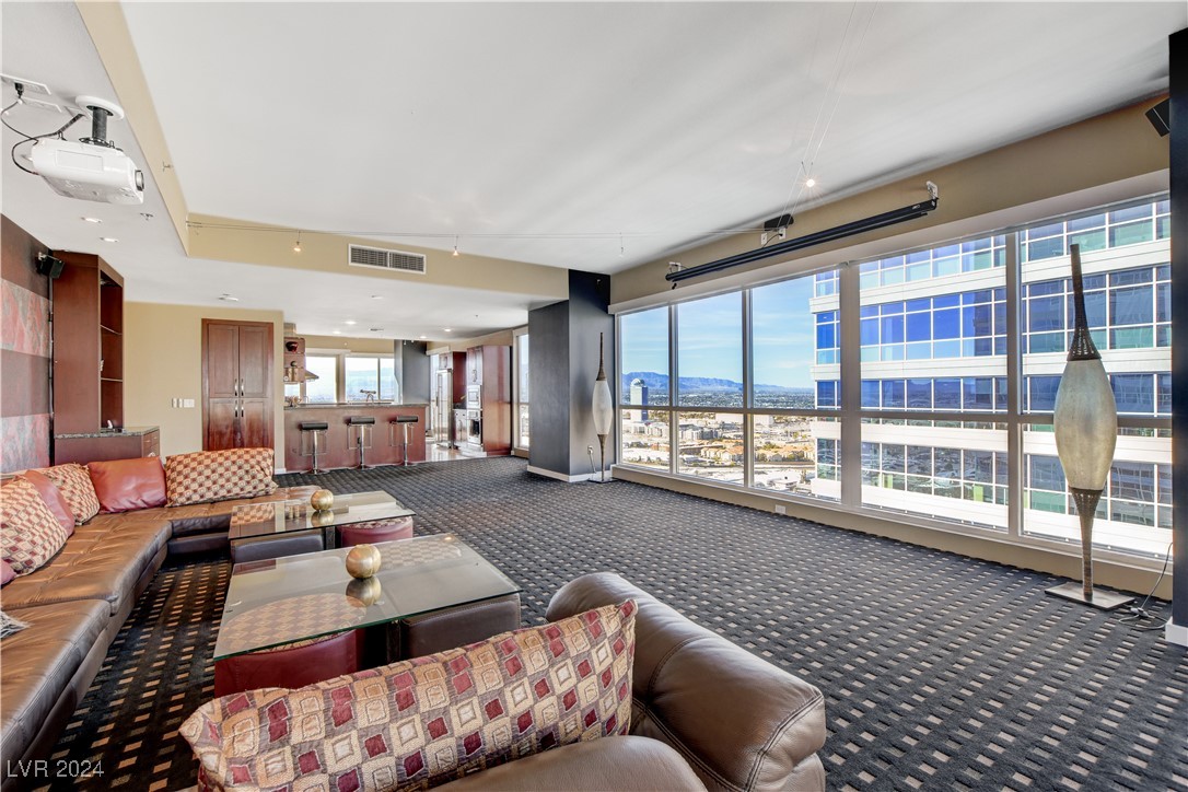 4575 Dean Martin Drive 3112