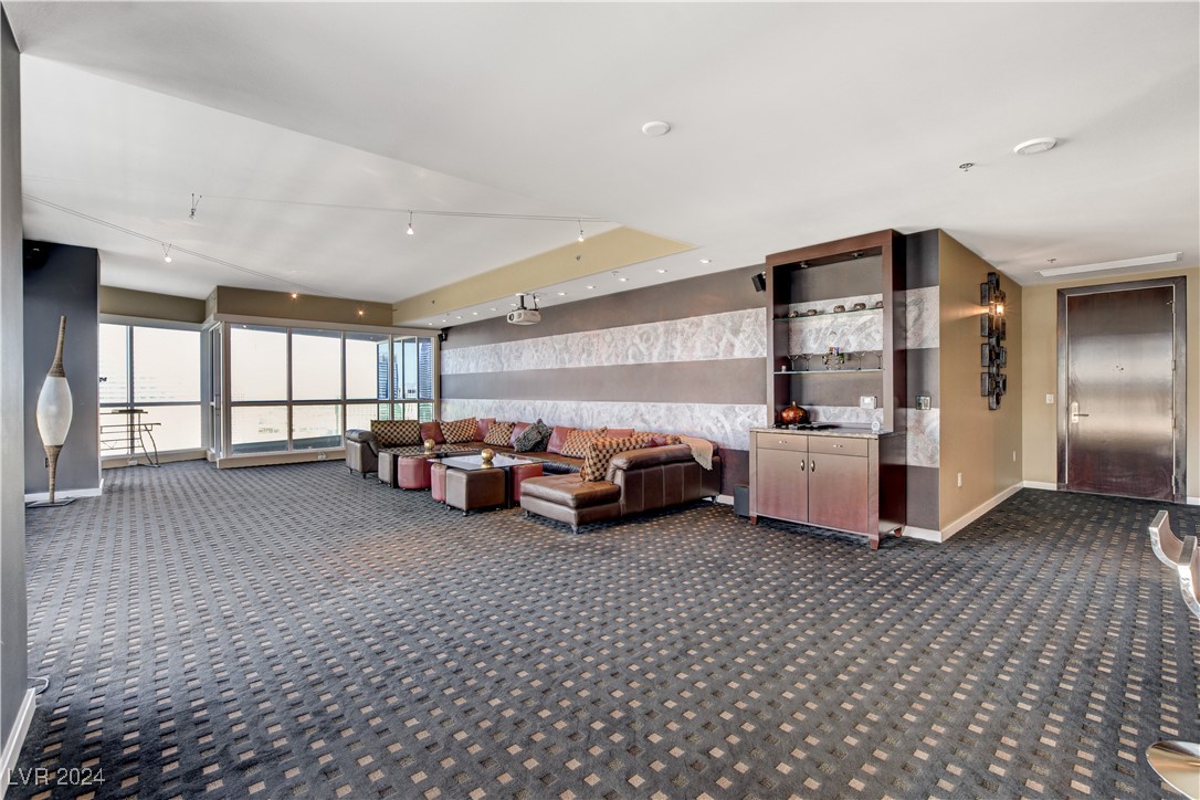 4575 Dean Martin Drive 3112