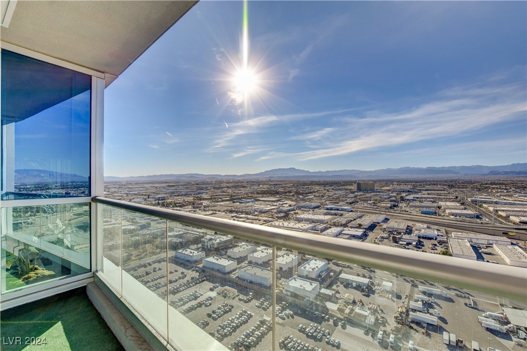 4575 Dean Martin Drive 3112