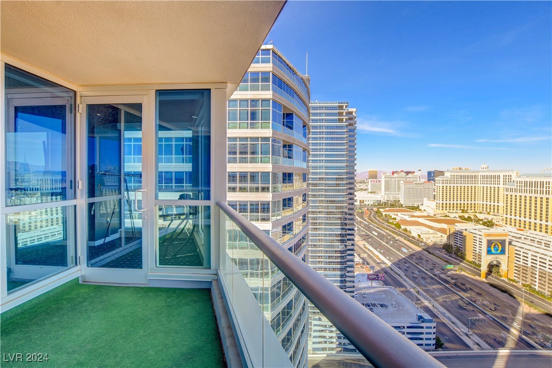 4575 Dean Martin Drive 3112