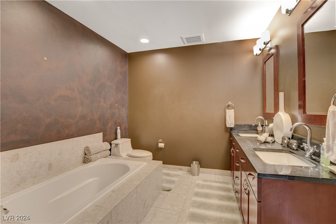 4575 Dean Martin Drive 3112