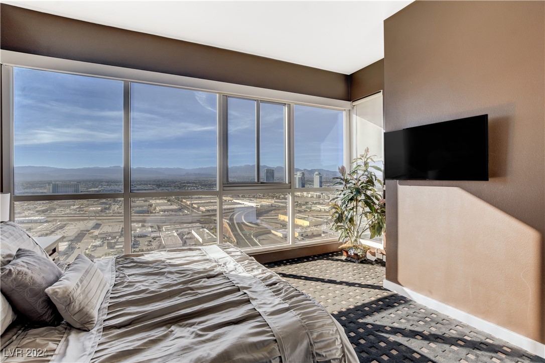 4575 Dean Martin Drive 3112