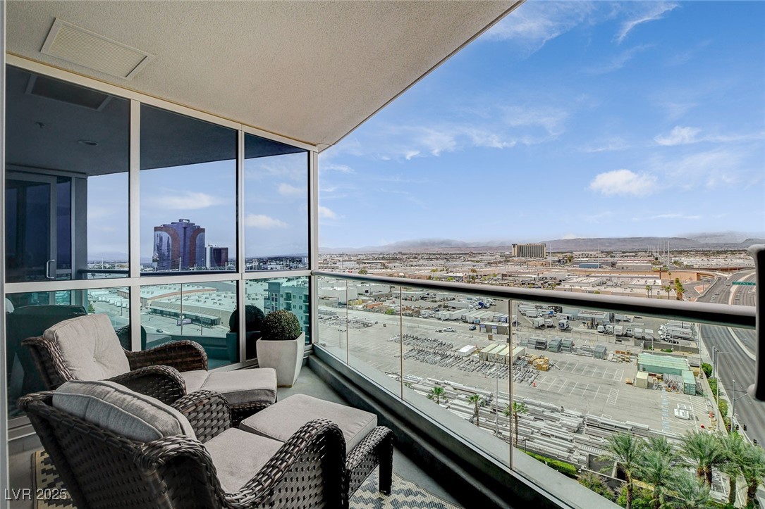 4525 Dean Martin Drive 1100