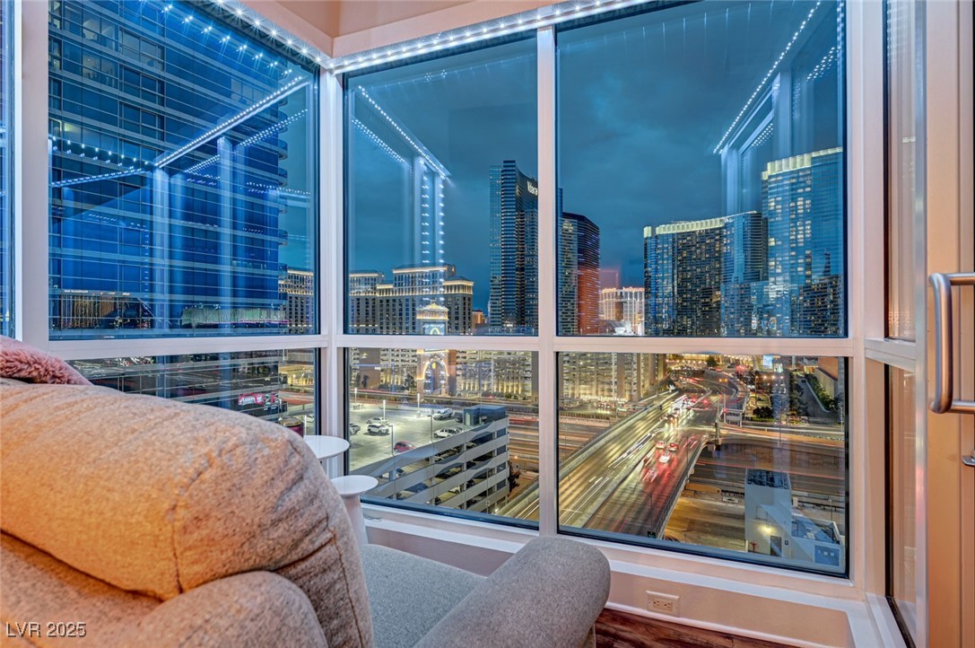4525 Dean Martin Drive 1100