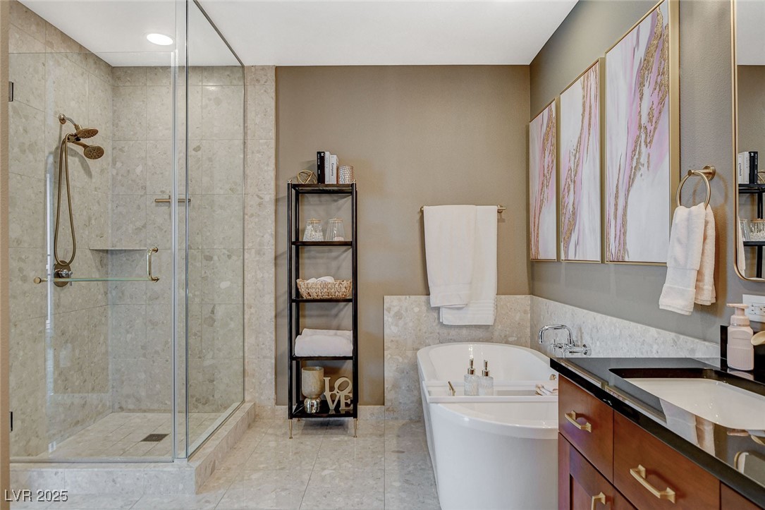 4525 Dean Martin Drive 1100