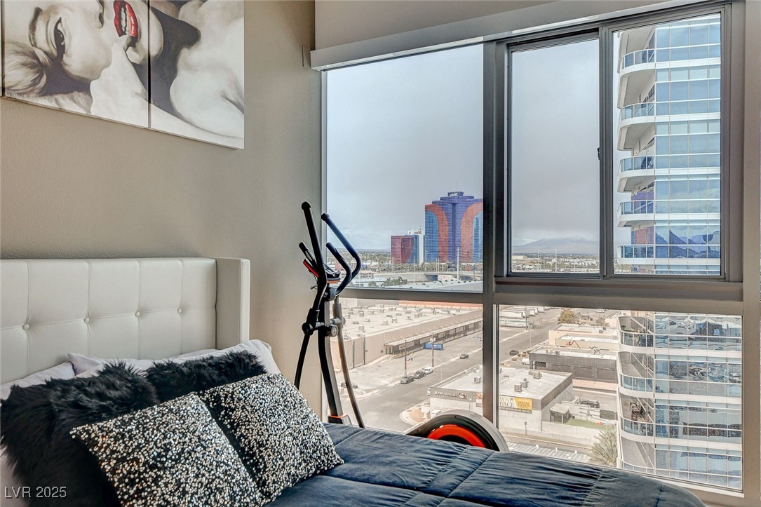 4525 Dean Martin Drive 1100
