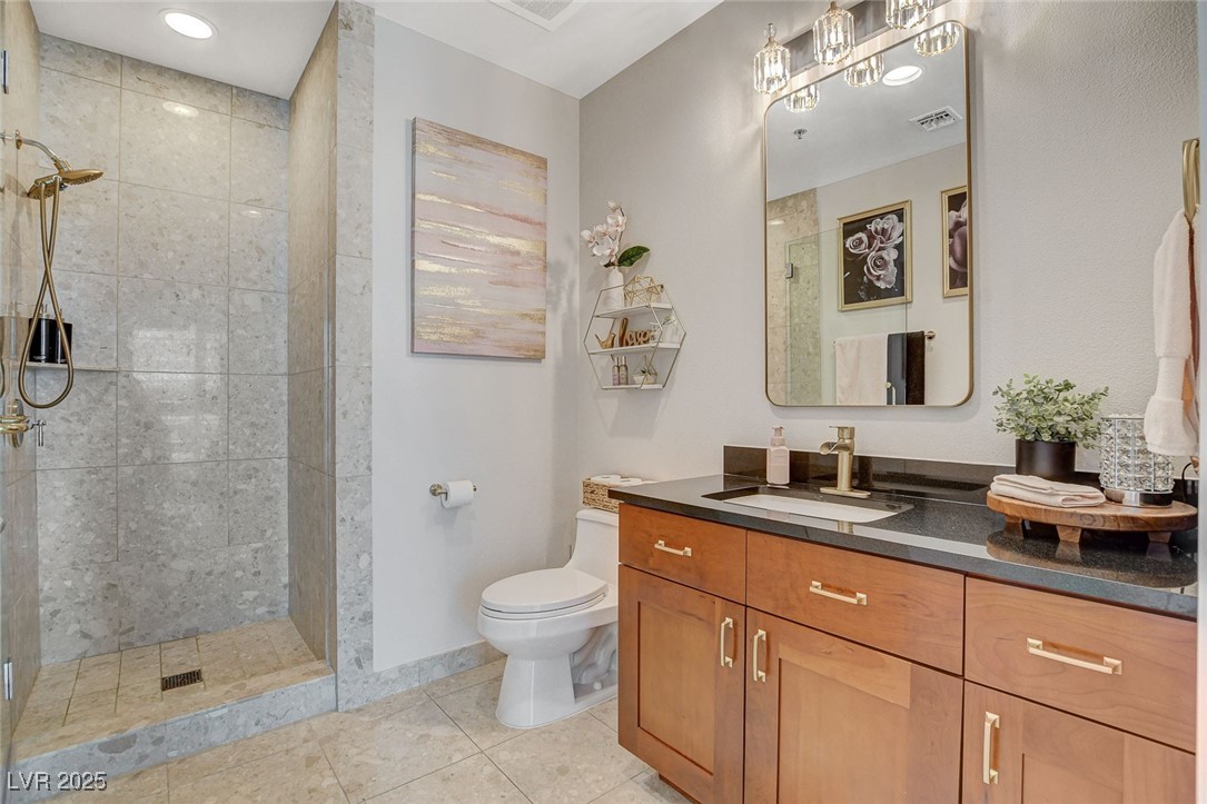 4525 Dean Martin Drive 1100