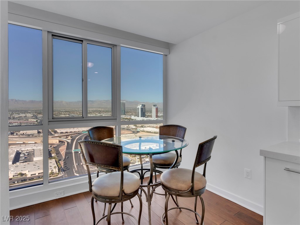 4525 Dean Martin Drive 3006