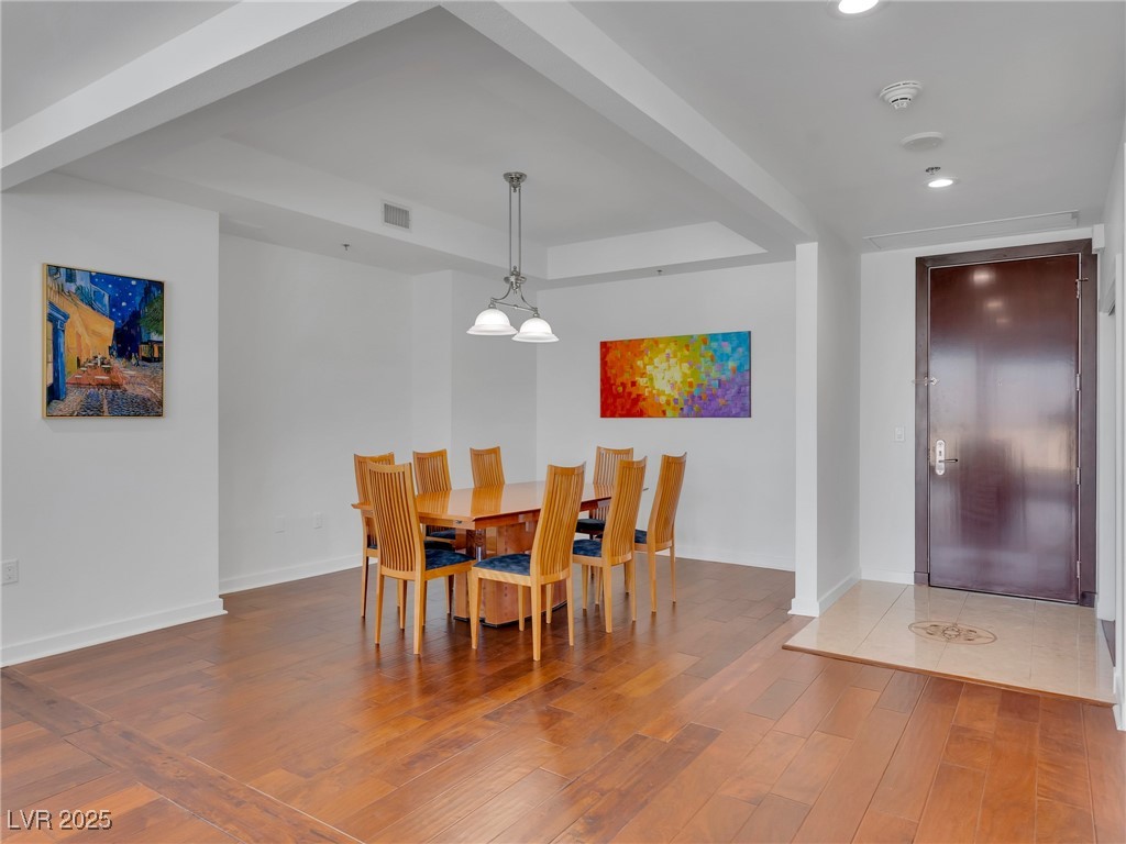 4525 Dean Martin Drive 3006