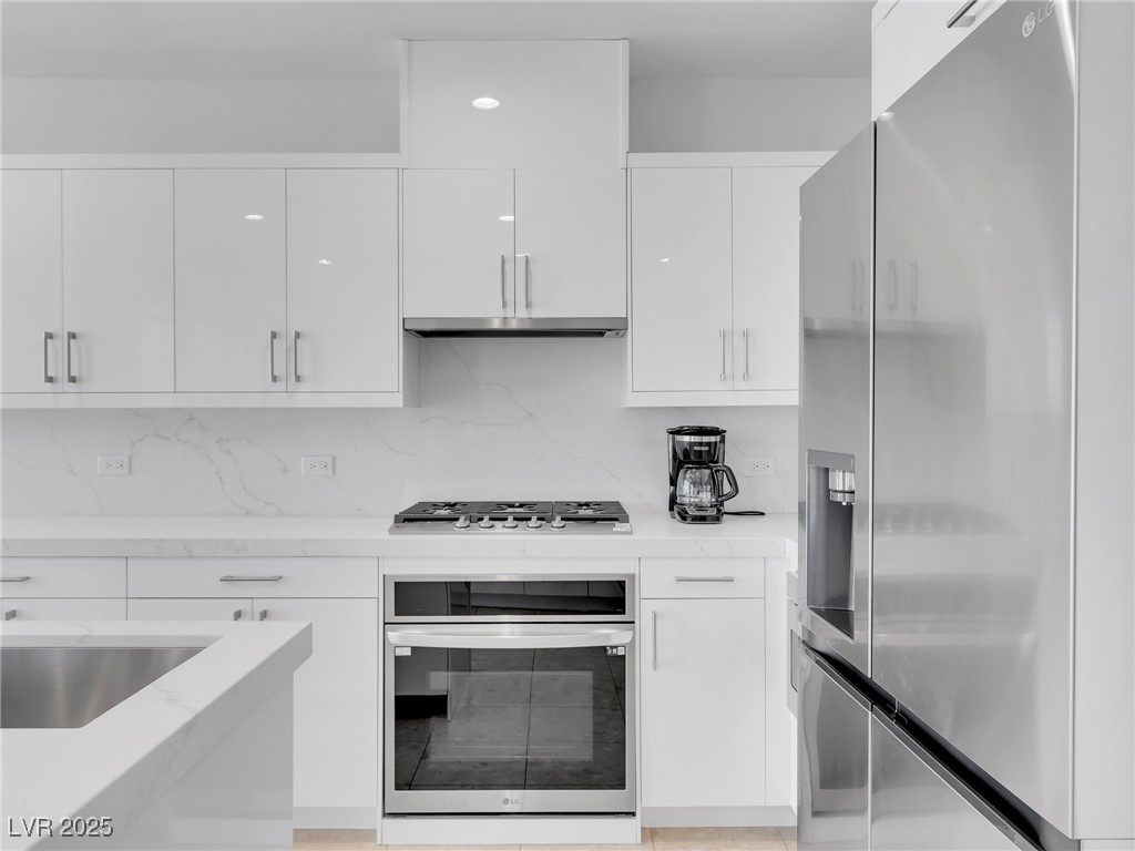 4525 Dean Martin Drive 3006
