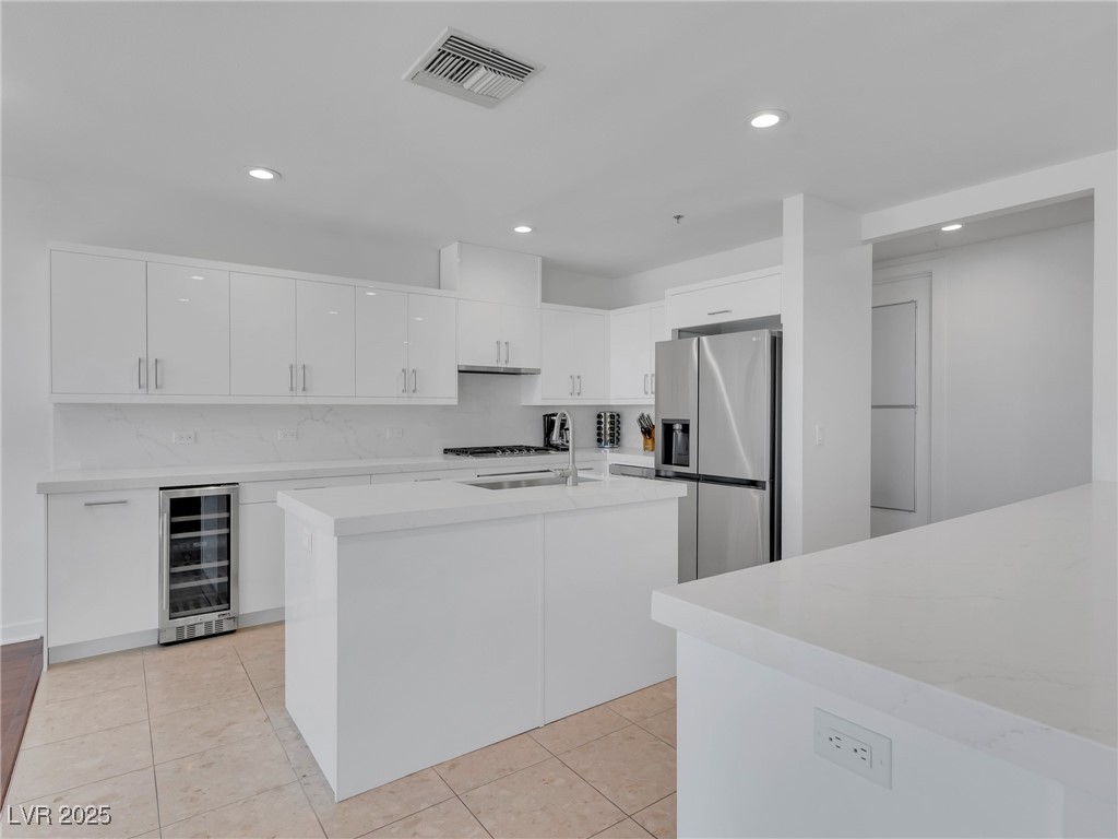 4525 Dean Martin Drive 3006