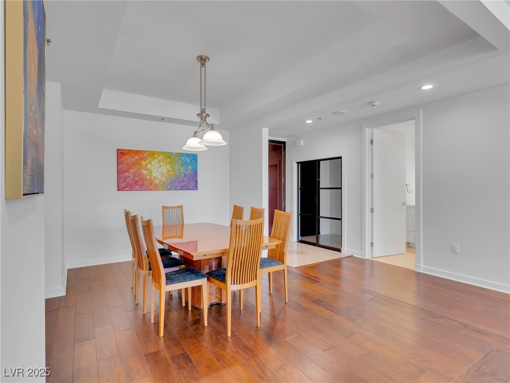 4525 Dean Martin Drive 3006