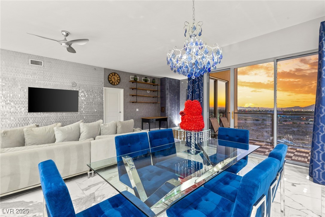 8255 South Las Vegas Boulevard 913