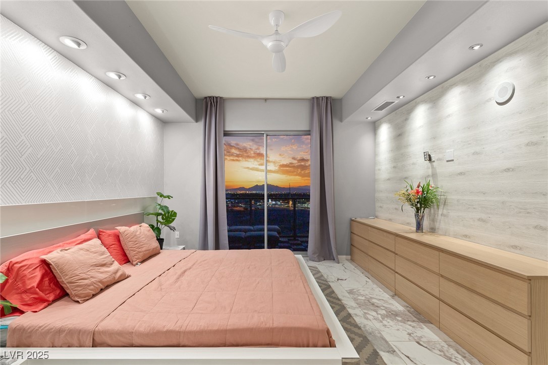 8255 South Las Vegas Boulevard 913