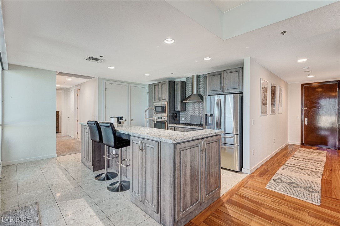 4525 Dean Martin Drive 1208